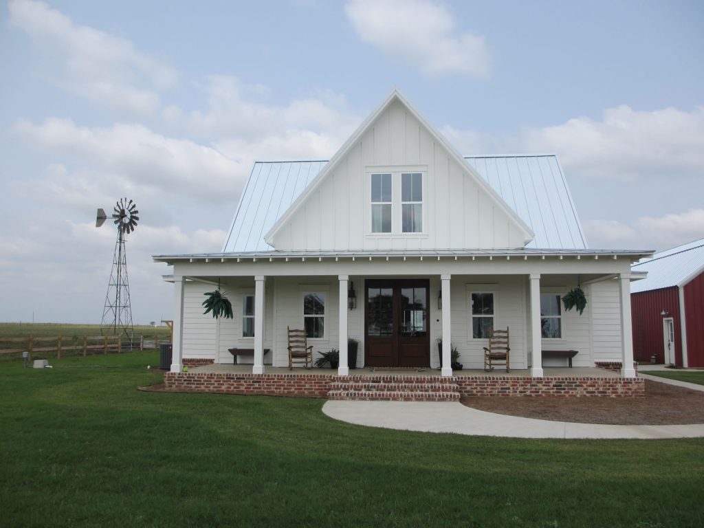 Luther Fore Builder Waco, Texas Custom Home Builder Farmhouse Exterior 18